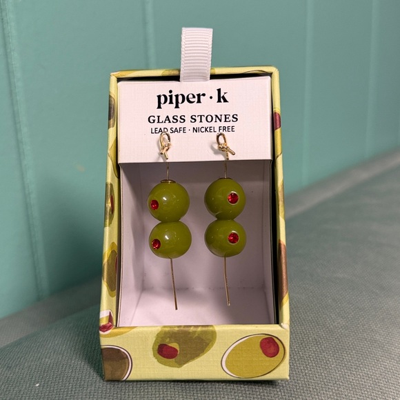 BNIP PIPER K VIRAL MARTINI OLIVES GLASS & CRYSTAL DANGLING EARRINGS - Picture 2 of 11